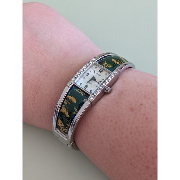 Vintage Domani Silver Tone Bangle Watch Yellow Florals on Green - Picture 9 of 10